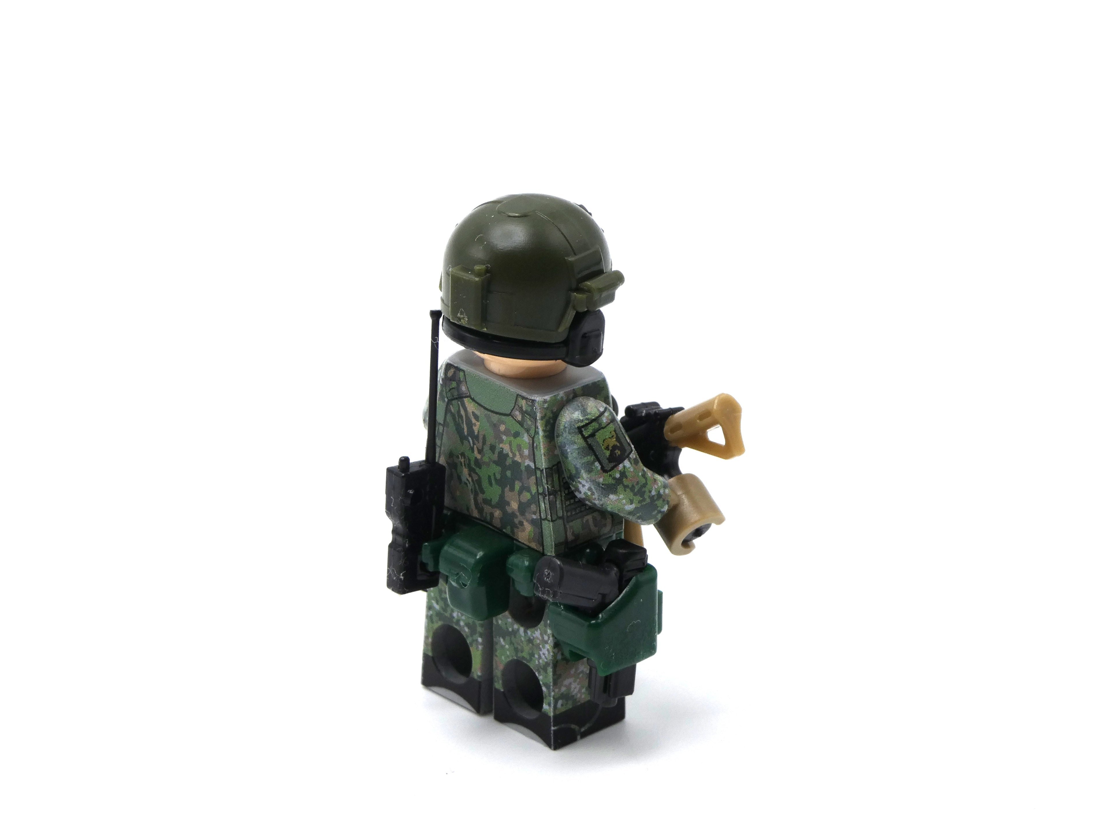Koninklijke Landmacht  Soldaat Bewapend 43e Brigade