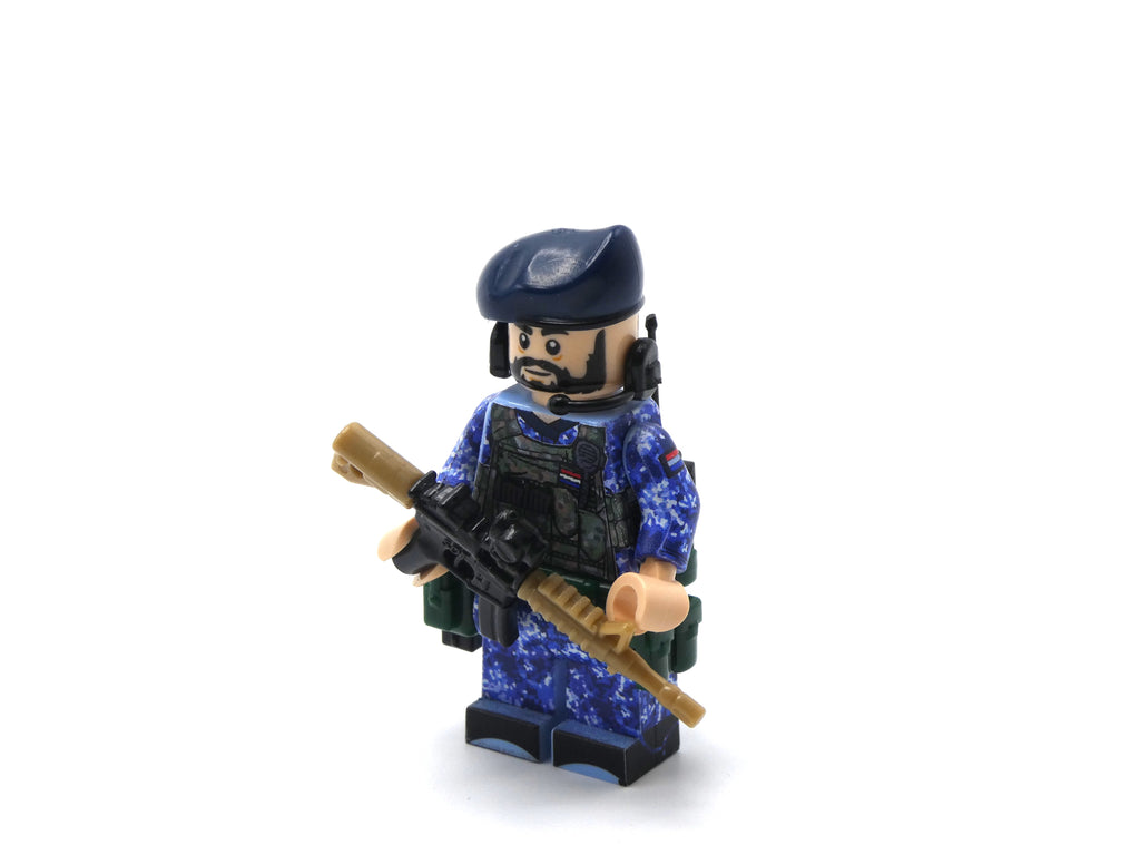 Koninklijke Marine Matroos Uniform Bewapend